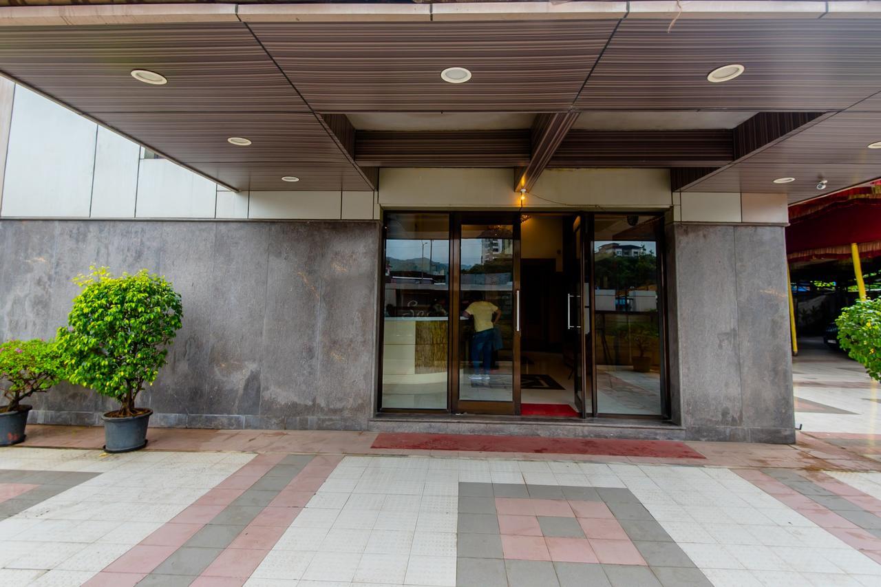 Oyo 9328 Empire Suite Navi Mumbai Eksteriør bilde